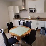 Hof Hahnenberg Affittacamere 3*