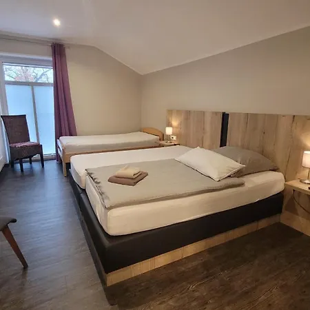 Hof Hahnenberg 3* Wagenfeld